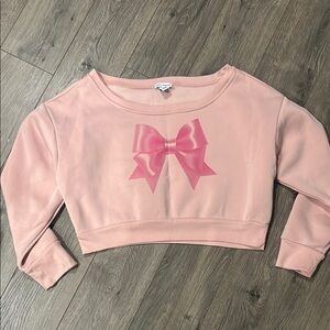 Pink Cropped Sweatshirt with Bow Design